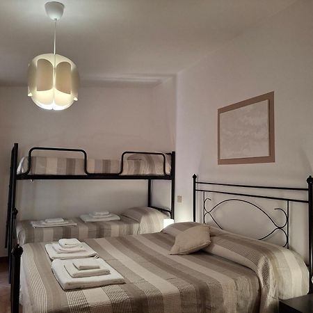 Agriturismo Palas De Serra Country Resort Onifai エクステリア 写真