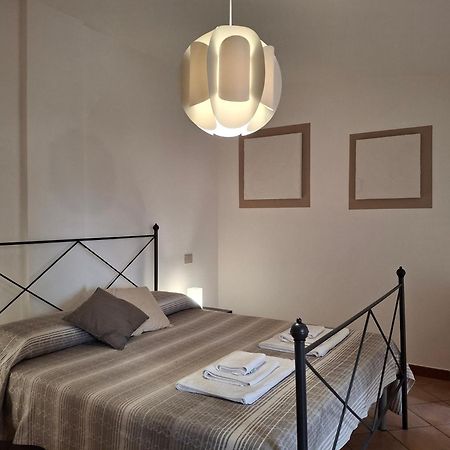 Agriturismo Palas De Serra Country Resort Onifai エクステリア 写真