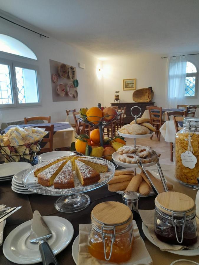 Agriturismo Palas De Serra Country Resort Onifai エクステリア 写真