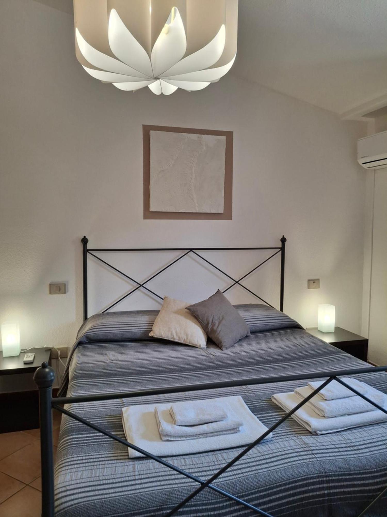 Agriturismo Palas De Serra Country Resort Onifai エクステリア 写真