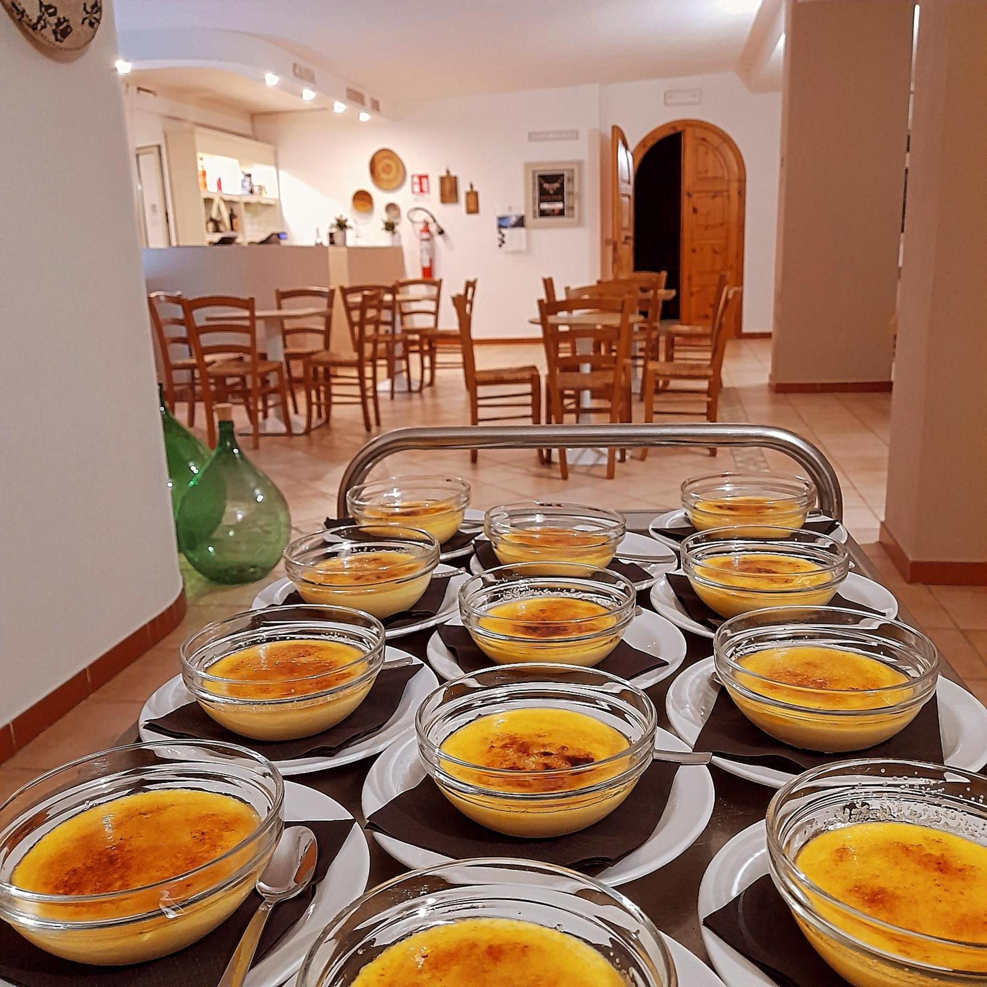 Agriturismo Palas De Serra Country Resort Onifai エクステリア 写真